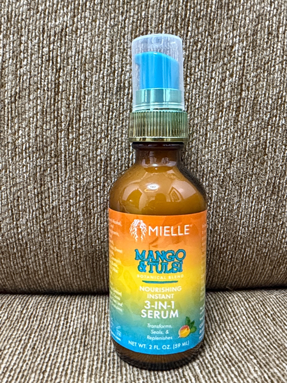 Mielle Mango & Tulsi Nourishing 3-in-1 Serum - Blue Pump New